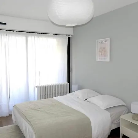 Guest house M007-8-9 Marquer Chambre Colocation Proche De La Gare Annemasse