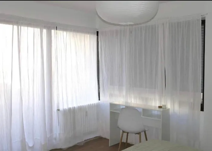 M007-8-9 Marquer Chambre Colocation Proche De La Gare Guest house